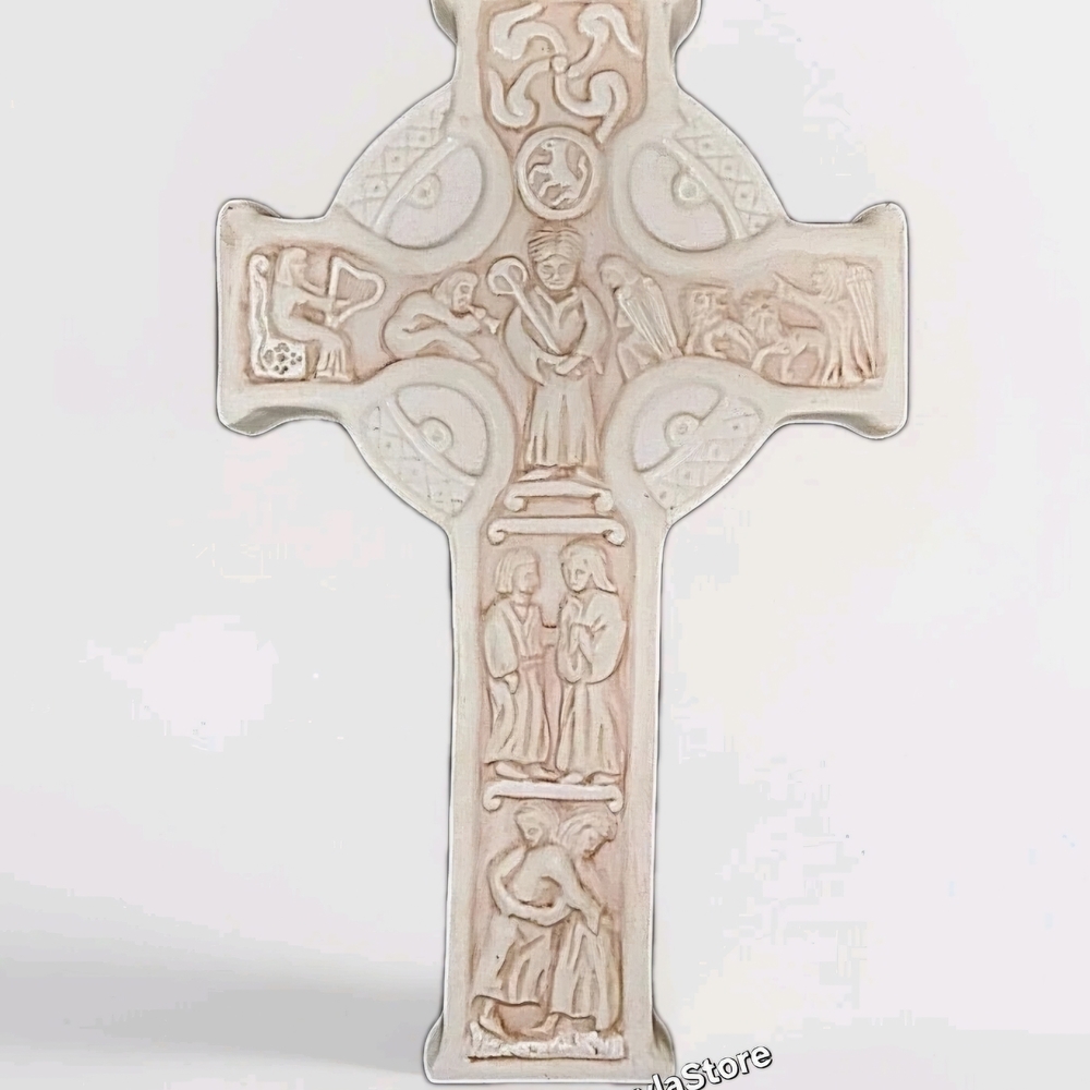 Intricate Celtic Cross Wall Decor